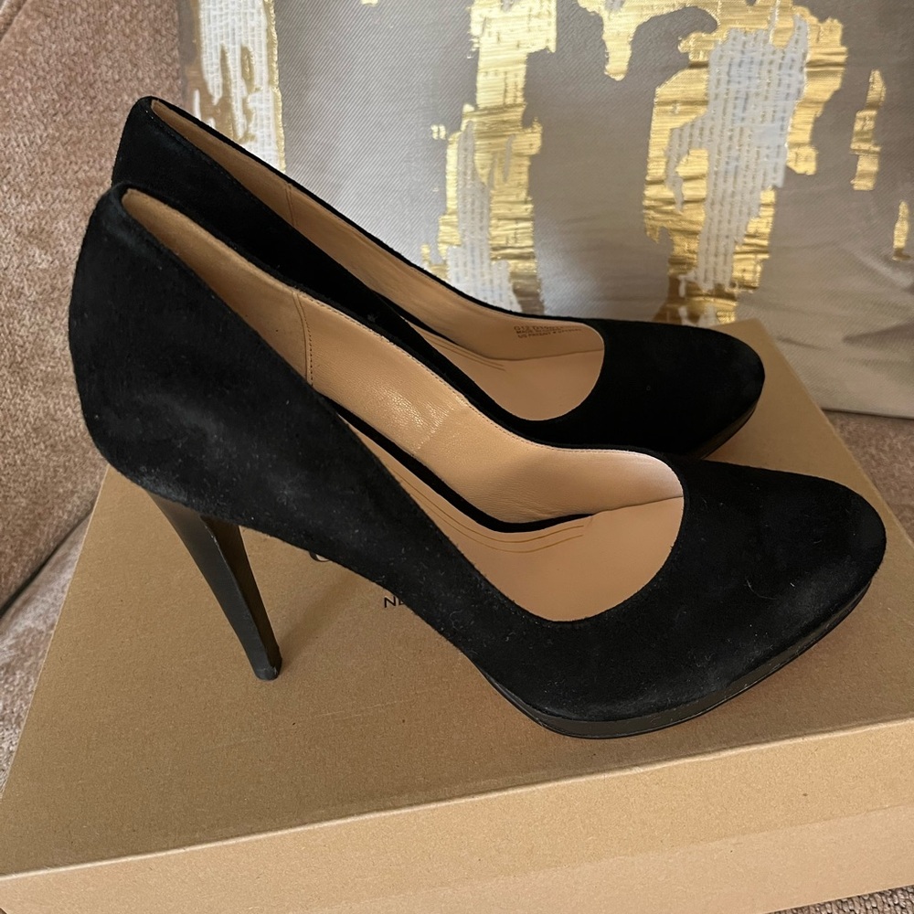 Cole Haan black suede high pump 9.5